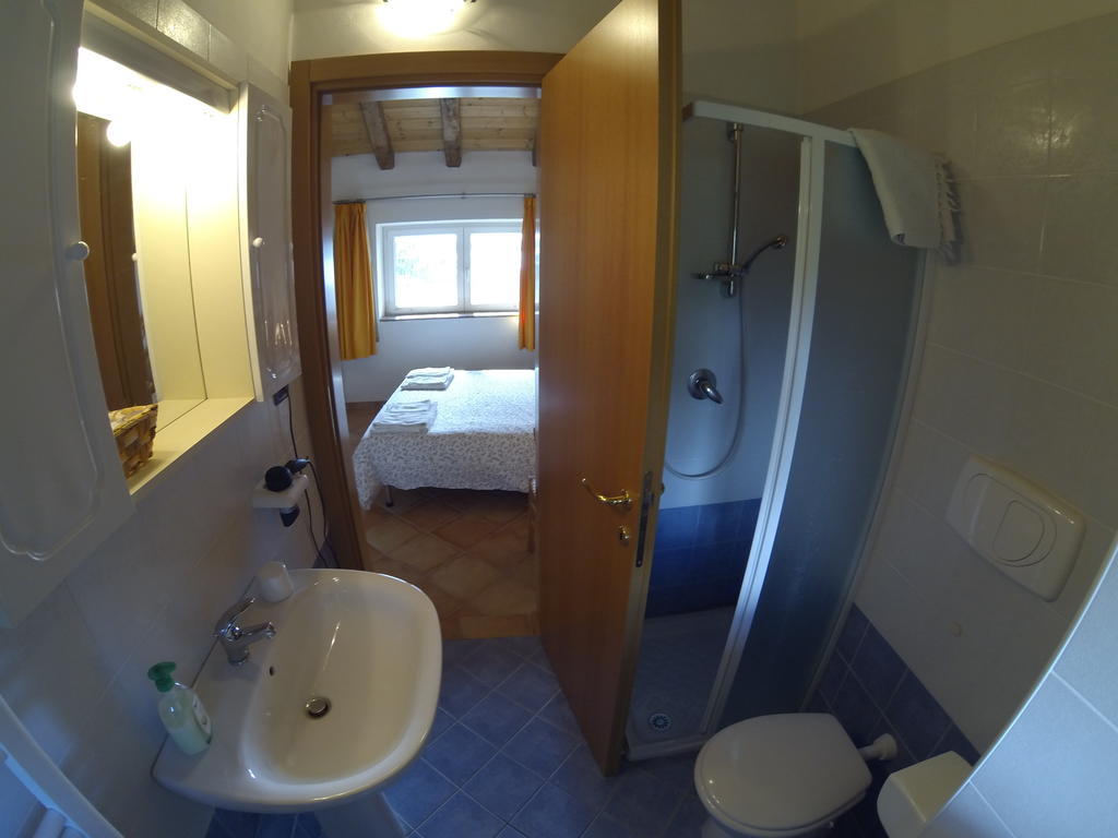 Al Campo Di Sotto Bed & Breakfast Buia ภายนอก รูปภาพ