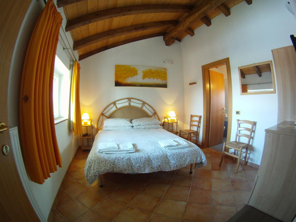 Al Campo Di Sotto Bed & Breakfast Buia ภายนอก รูปภาพ