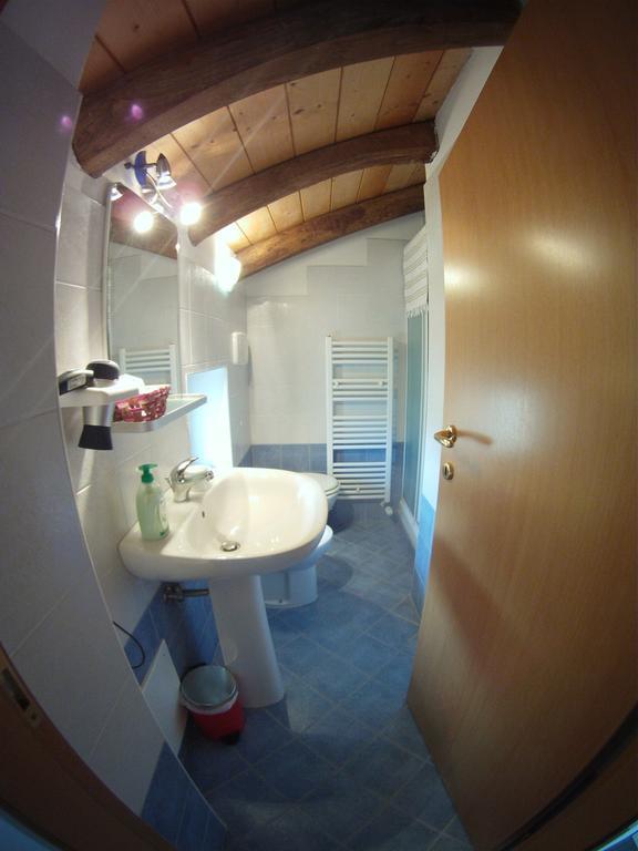 Al Campo Di Sotto Bed & Breakfast Buia ห้อง รูปภาพ
