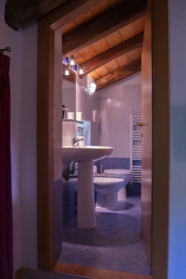 Al Campo Di Sotto Bed & Breakfast Buia ภายนอก รูปภาพ